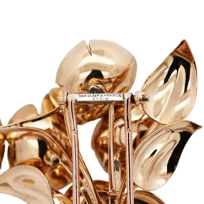 Van Cleef & Arpels, 18K Gold Diamond Buttercup Flower Brooch