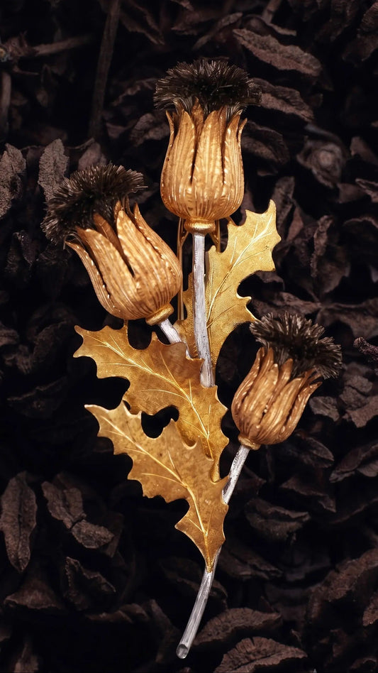 Buccellati, 18K Gold Thistle Brooch