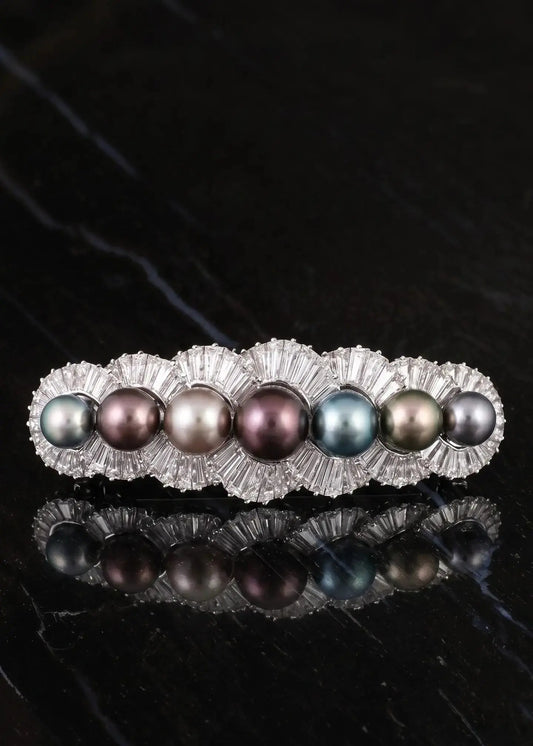 Bvlgari, Pearl Diamond Brooch