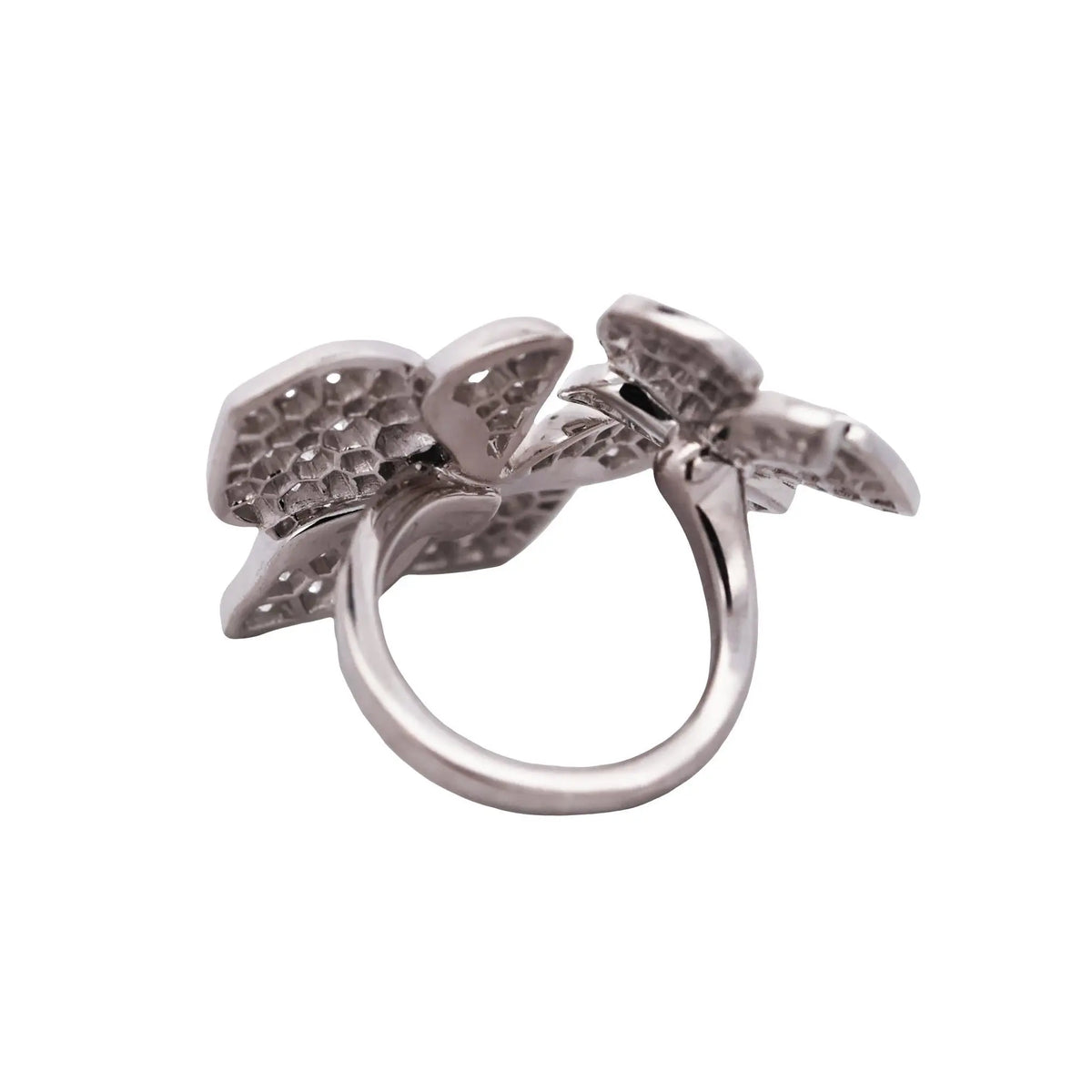 Cartier, 18K Gold Diamond Flower Ring, Certificate