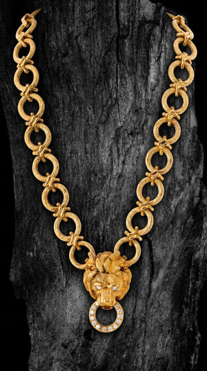 Van Cleef & Arpels, 18K Gold Lion-head Necklace