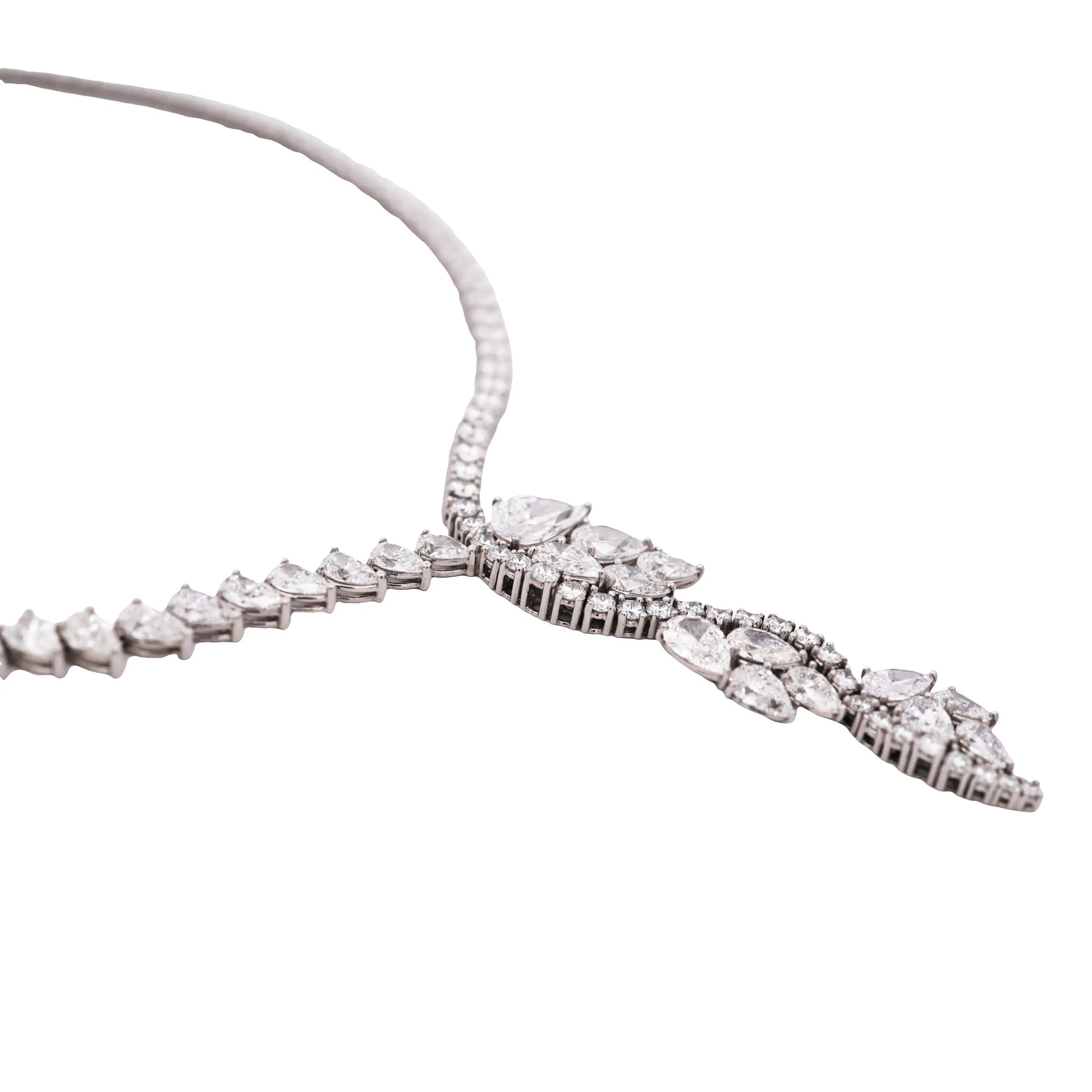 Harry Winston, Platinum Diamond Necklace, Valuation