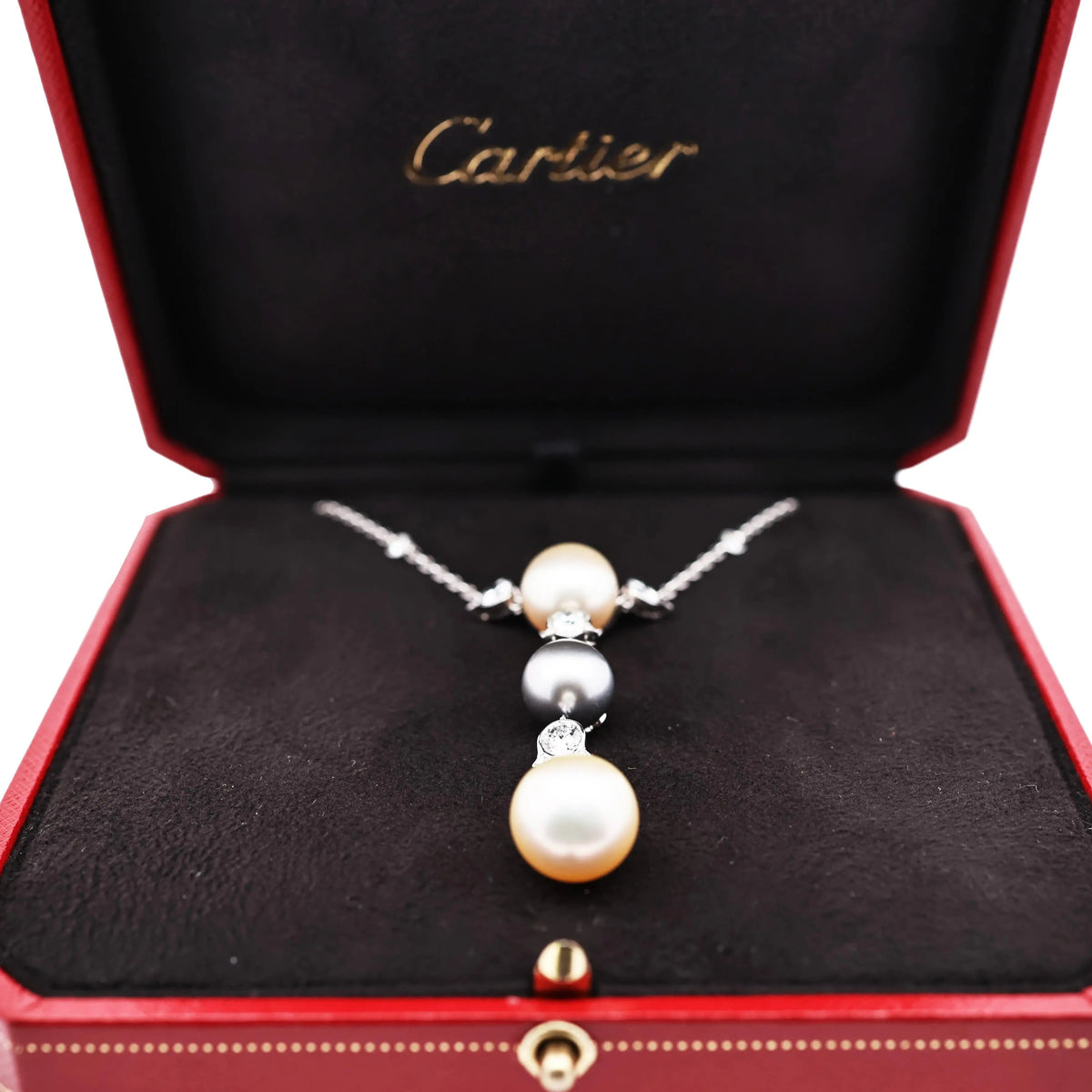 Cartier, 18K Gold Pearl Diamond Necklace