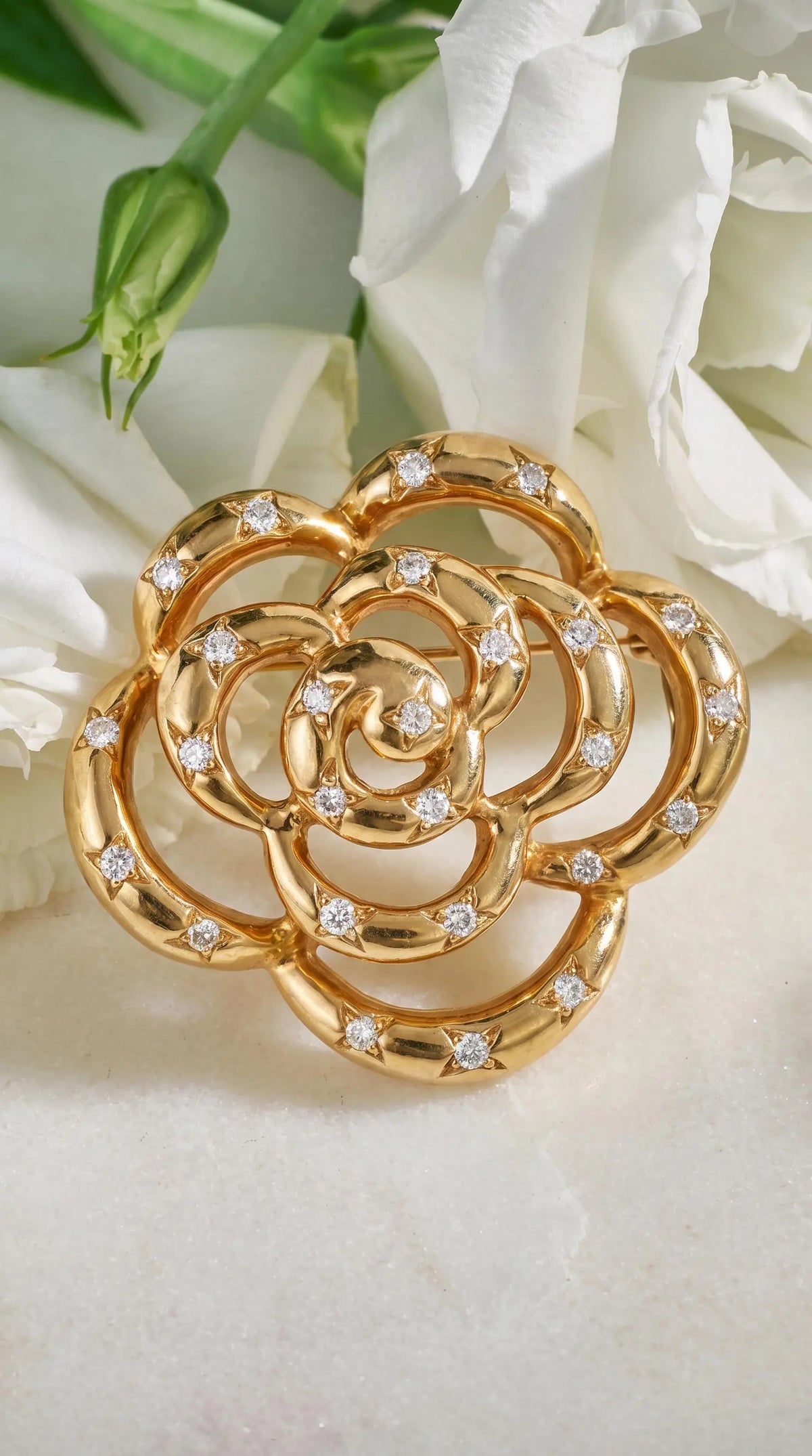 Van Cleef & Arpels, 18K Gold Diamond Camellia Brooch