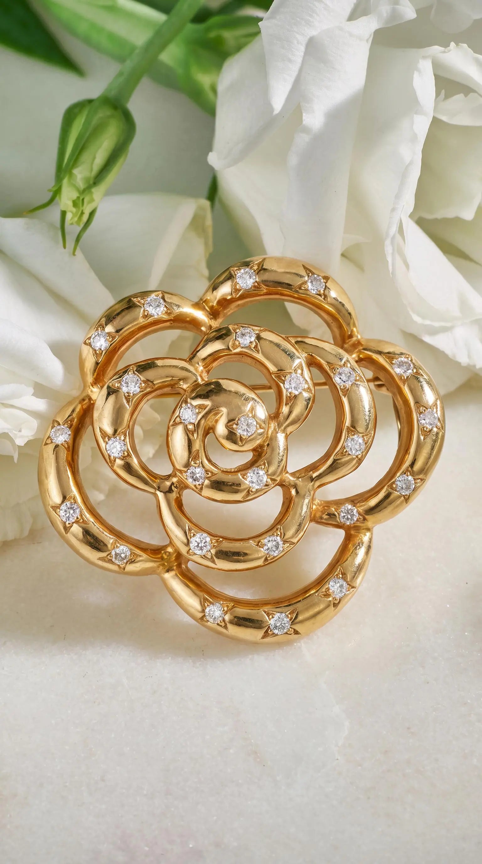 Van Cleef & Arpels, 18K Gold Diamond Camellia Brooch