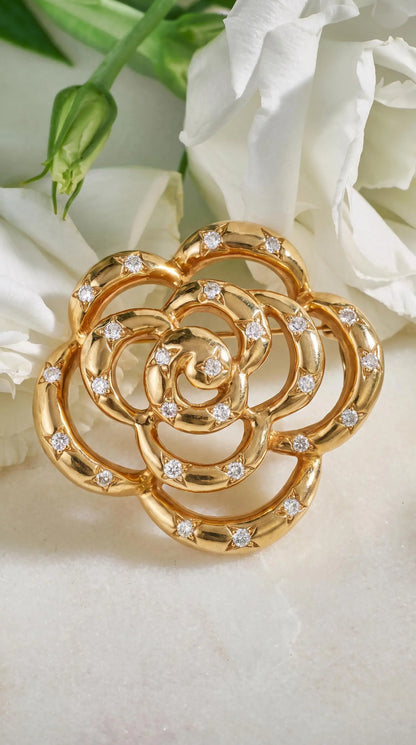 Van Cleef & Arpels, 18K Gold Diamond Camellia Brooch