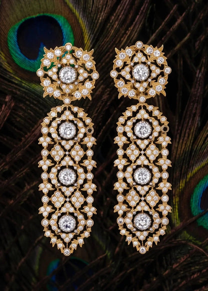 Buccellati, 18K Gold Diamond Earrings