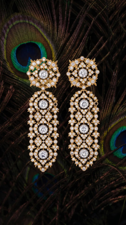Buccellati, 18K Gold Diamond Earrings