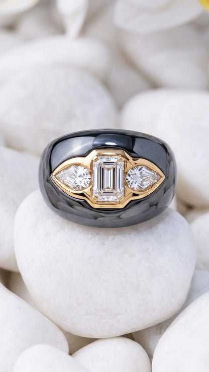 Bvlgari, 18K Gold Hematite Diamond Ring