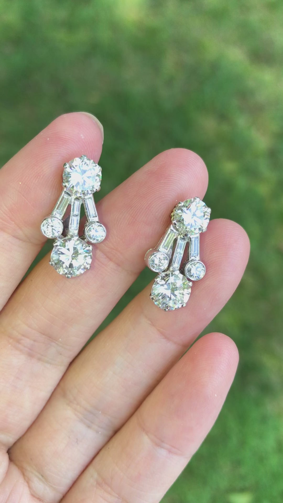 Harry Winston, Platinum Diamond Earrings