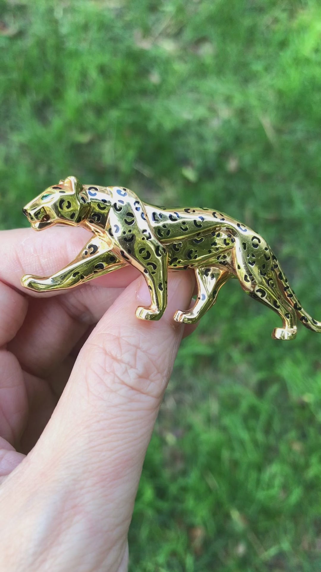 Cartier, 18K Gold Enamel Panthere Brooch