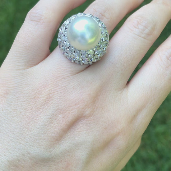 Van Cleef & Arpels, Platinum Pearl Diamond Ring