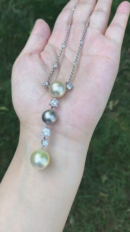 Cartier, 18K Gold Pearl Diamond Necklace