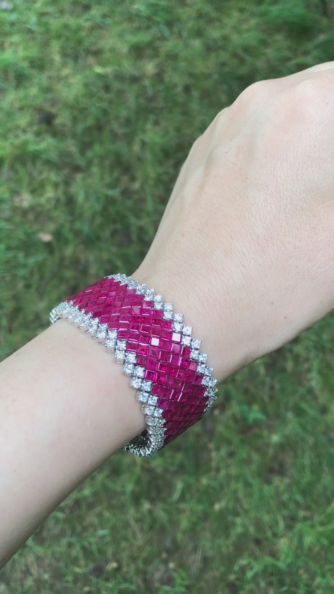 18K Gold Invisible-set Ruby Diamond Bracelet