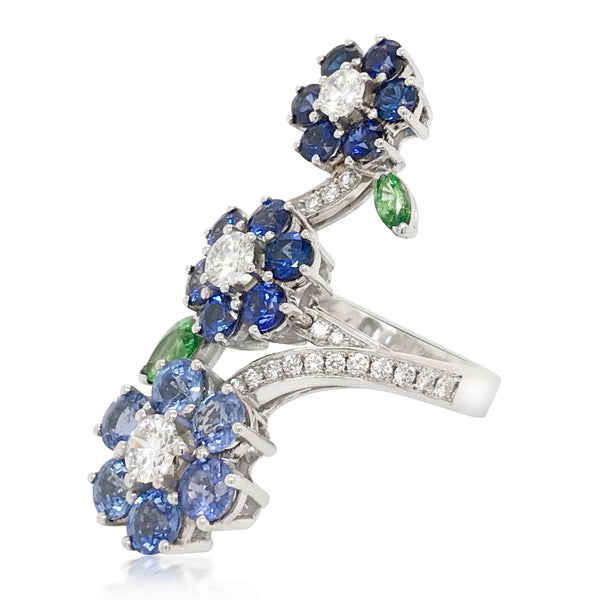 Van Cleef & Arpels, Three-Flower Ring - Lueur Jewelry