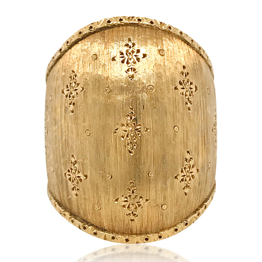 Buccellati, Wide Gold Tapered Band Ring - Lueur Jewelry